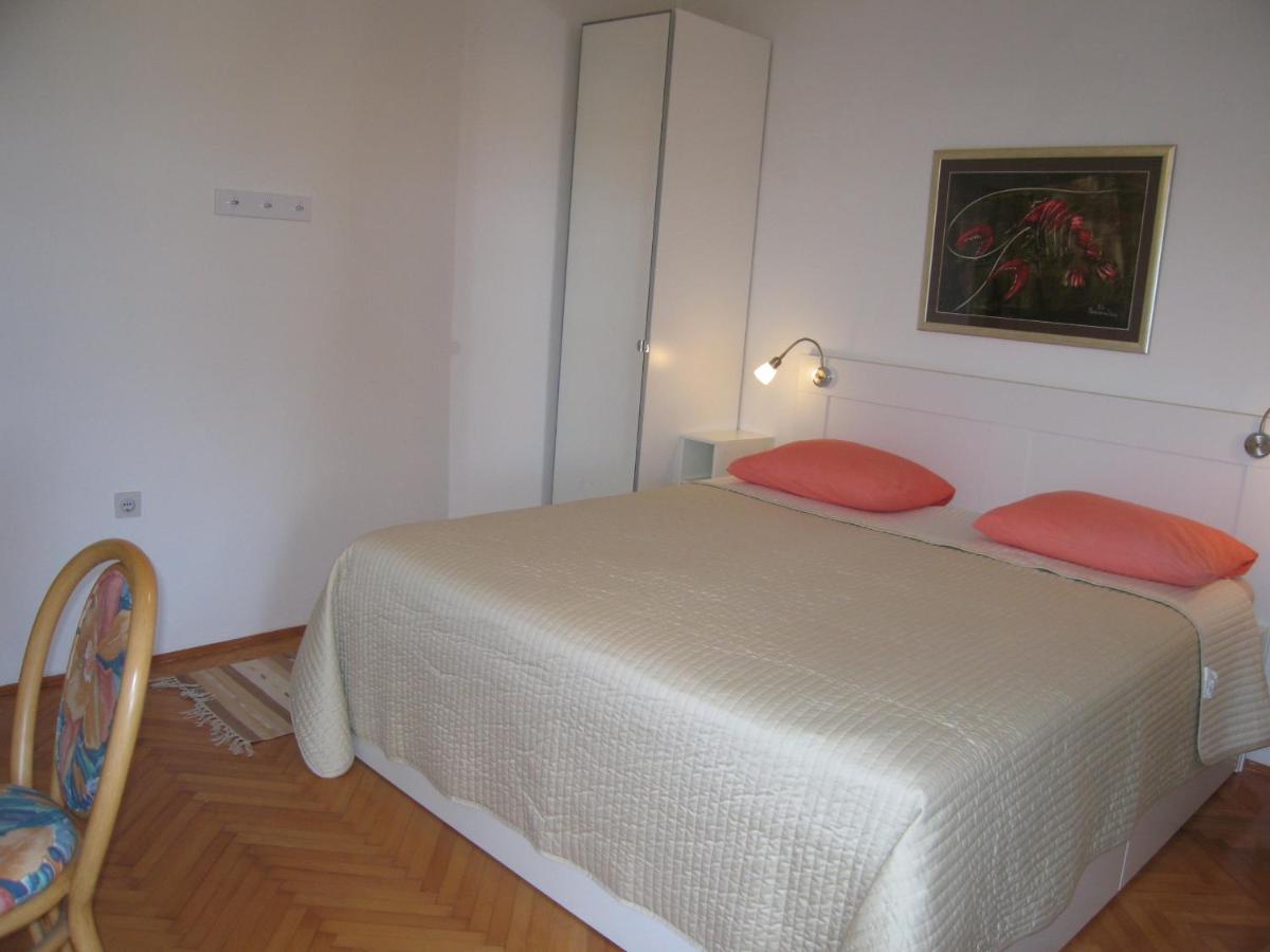 Apartment Petrinic V พูลา ภายนอก รูปภาพ
