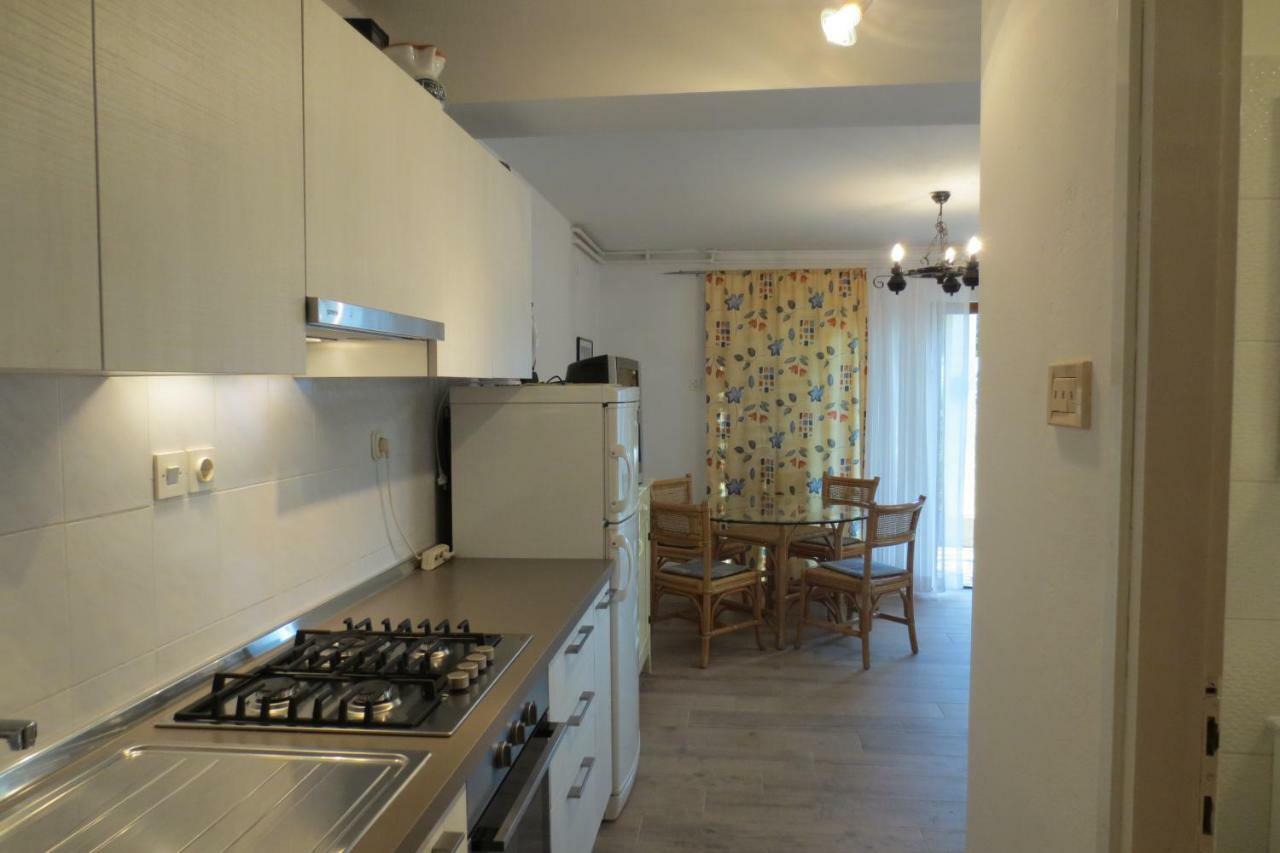Apartment Petrinic V พูลา ภายนอก รูปภาพ